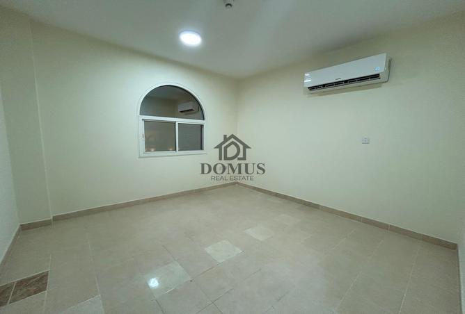 937451 - Property Image 3