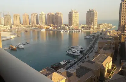 شقة - غرفة نوم - 2 حمامات للايجار في طريق بورتو الغربي - بورتو أرابيا - جزيرة اللؤلؤة - الدوحة