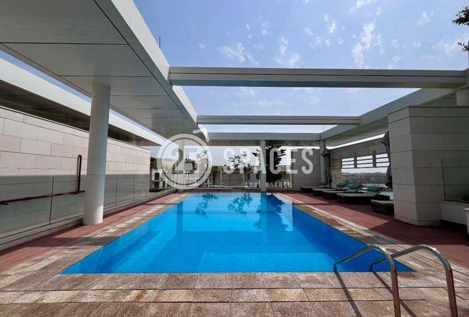 913756 - Property Image 3