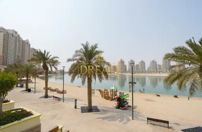 Townhouse - 1 Bedroom - 2 Bathrooms for rent in Viva Bahriyah - The Pearl Island - Doha