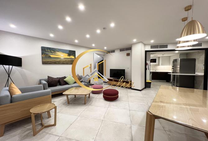 955452 - Property Image 2