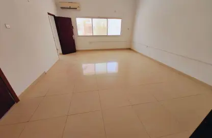 Apartment - 1 Bedroom - 1 Bathroom for rent in Bin Omran - Fereej Bin Omran - Doha