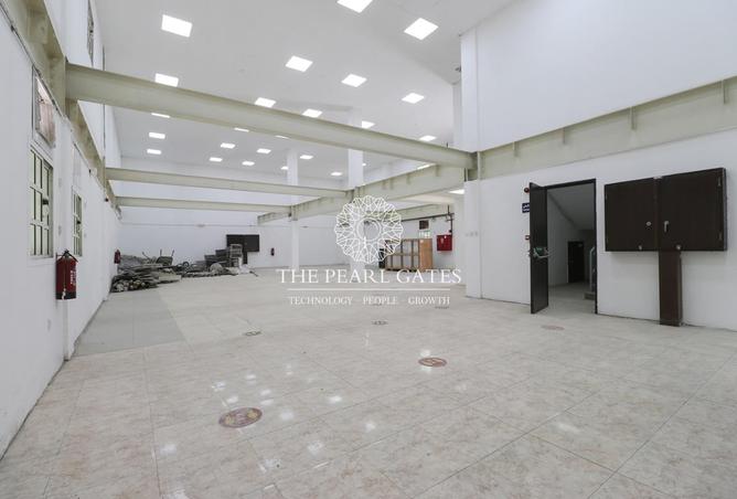 886413 - Property Image 3