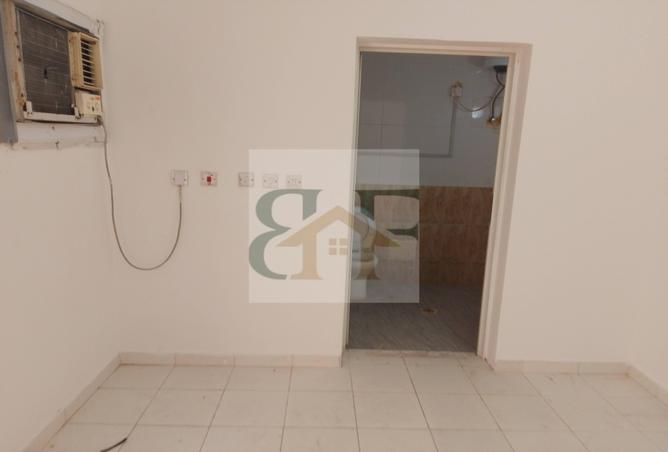 977921 - Property Image 3