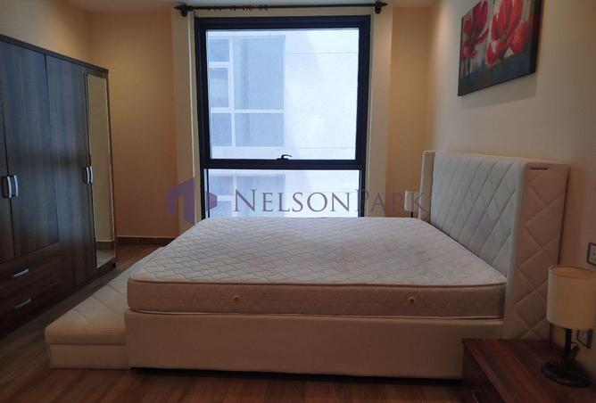 932037 - Property Image 3