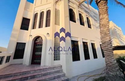 Villa - 4 Bedrooms - 5 Bathrooms for rent in New Al Hitmi - Fereej Bin Omran - Doha