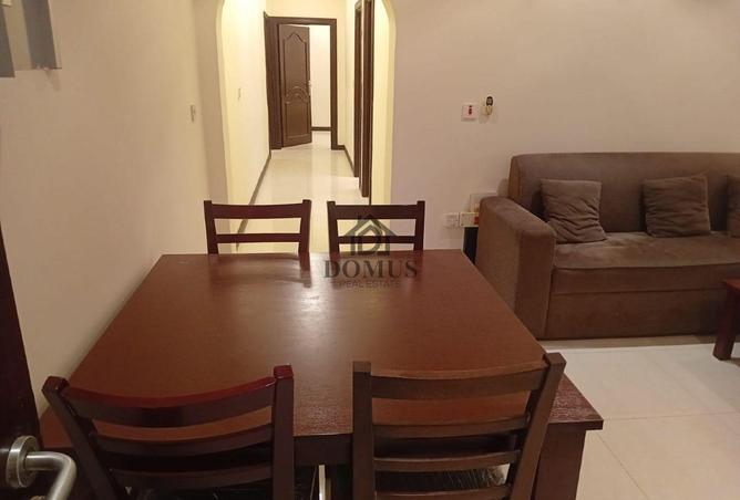 948807 - Property Image 2