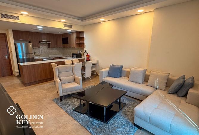 978321 - Property Image 3