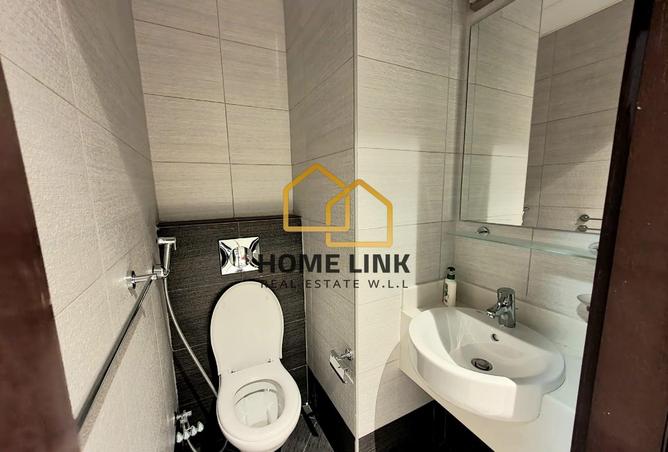 969412 - Property Image 3