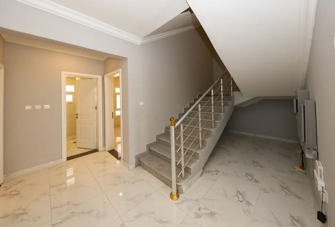 931694 - Property Image 3