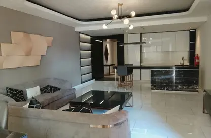 Apartment - 1 Bedroom - 2 Bathrooms for rent in West Porto Drive - Porto Arabia - The Pearl Island - Doha