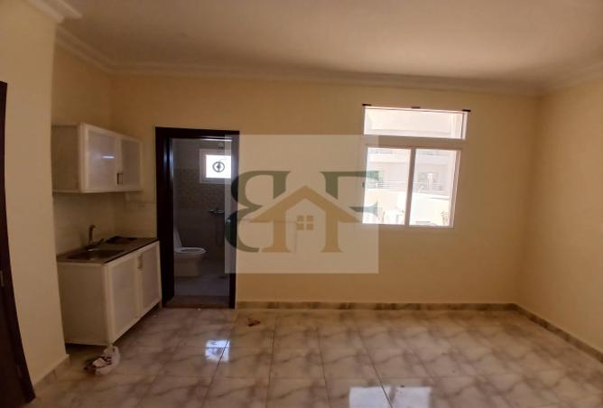 940645 - Property Image 2