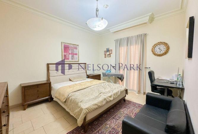 994649 - Property Image 2