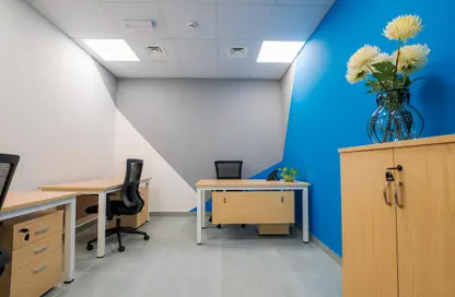 Office Space - Studio - 4 Bathrooms for rent in Doha Souq - Al Mirqab Al Jadeed - Doha