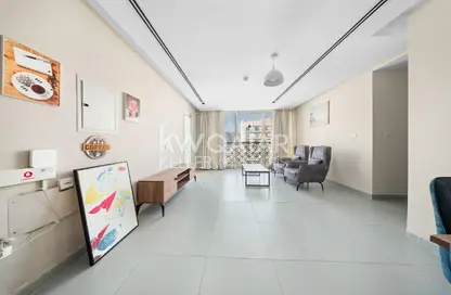 Apartment - 2 Bedrooms - 3 Bathrooms for rent in Al Erkyah City - Lusail