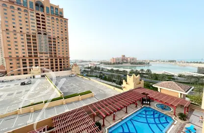 Apartment - Studio - 1 Bathroom for sale in Tower 18 - Porto Arabia - The Pearl Island - Doha
