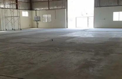 Warehouse - Studio for rent in Industrial Area - Doha