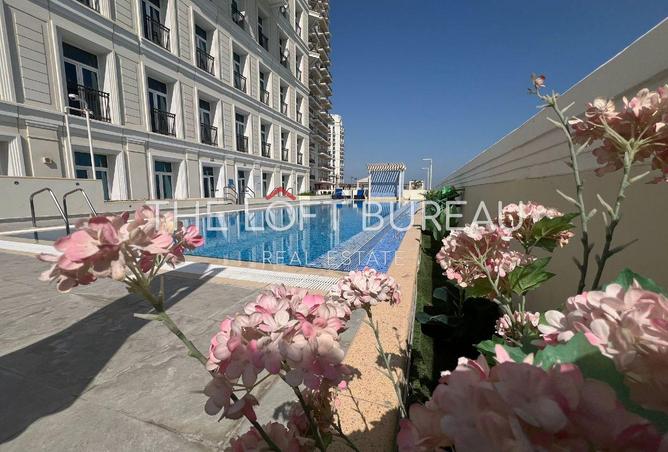 985783 - Property Image 2