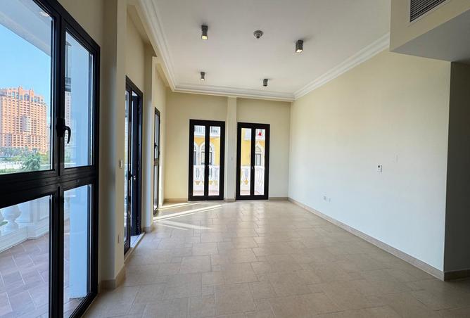 936211 - Property Image 3