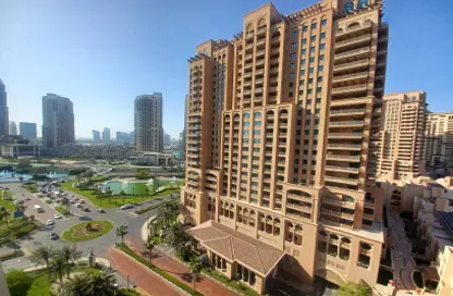 Apartment - 3 Bedrooms - 4 Bathrooms for rent in West Porto Drive - Porto Arabia - The Pearl Island - Doha