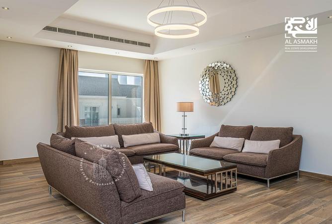943239 - Property Image 3