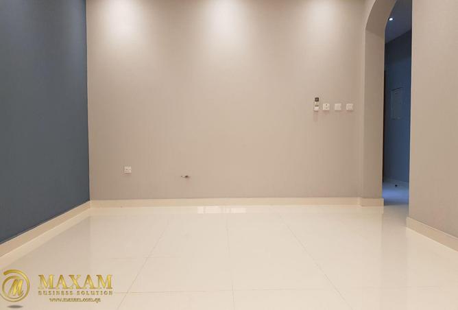 925689 - صورة العقار 2