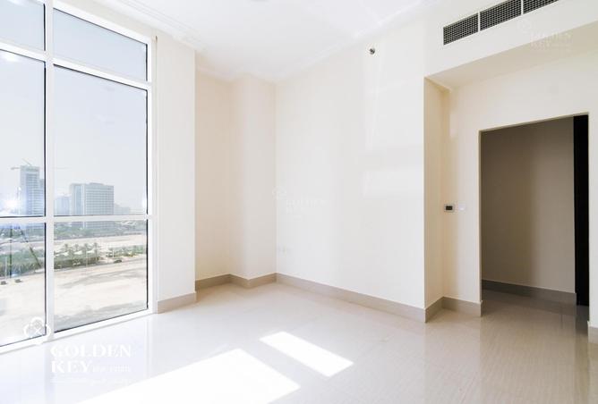 951871 - Property Image 3
