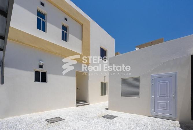 975833 - Property Main Image