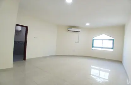 شقة - 3 غرف نوم - 3 حمامات للايجار في السد - الدوحة