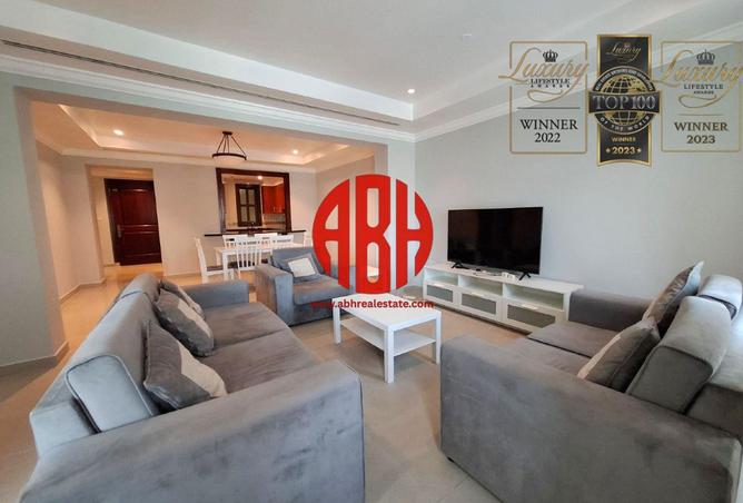 927651 - Property Image 2