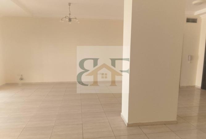 983636 - Property Image 3