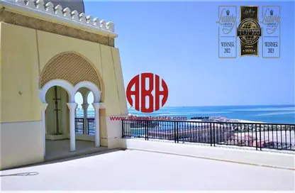 (بنتهاوس  (روف - 4 غرف نوم - 6 حمامات للايجار في فيفا سنترال - فيفا بحرية - جزيرة اللؤلؤة - الدوحة