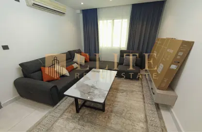 Apartment - 3 Bedrooms - 3 Bathrooms for rent in Madinat Khalifa Building 58 - Madinat Khalifa South - Madinat Khalifa - Doha