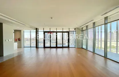 Apartment - 2 Bedrooms - 3 Bathrooms for sale in Seef Lusail Tower 1 - Seef Lusail - Lusail City - Lusail