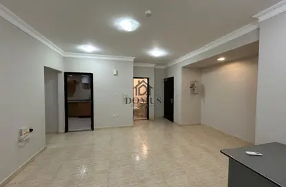 Apartment - 2 Bedrooms - 2 Bathrooms for rent in Hiteen Street - Al Muntazah - Doha