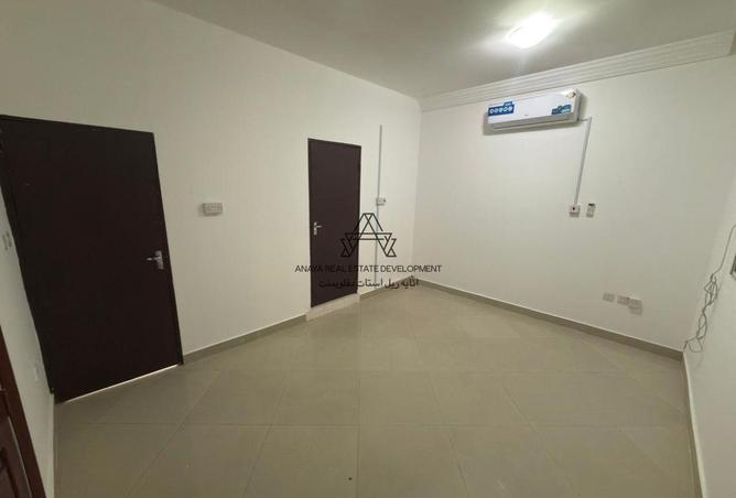 953493 - Property Image 2