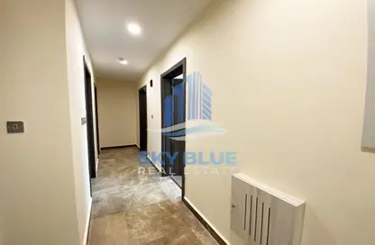 Apartment - 2 Bedrooms - 2 Bathrooms for rent in The Pearl Island - Doha