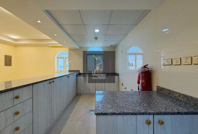 929690 - Property Image 2