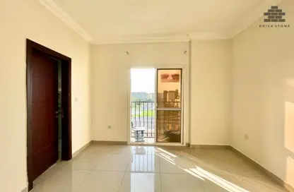 شقة - 2 غرف نوم - 3 حمامات للايجار في سومرست أل منصور - المنصورة - الدوحة