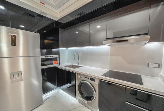 915950 - Property Image 3