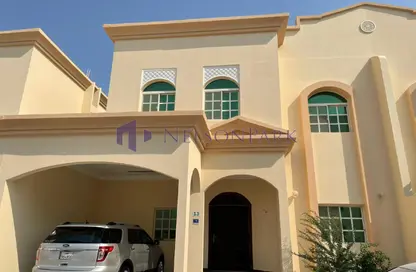 مجمع سكني - 5 غرف نوم - 5 حمامات للايجار في جنوب الدحيل - الدحيل - الدوحة