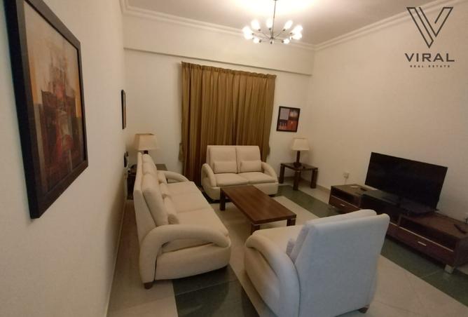 875487 - Property Image 2