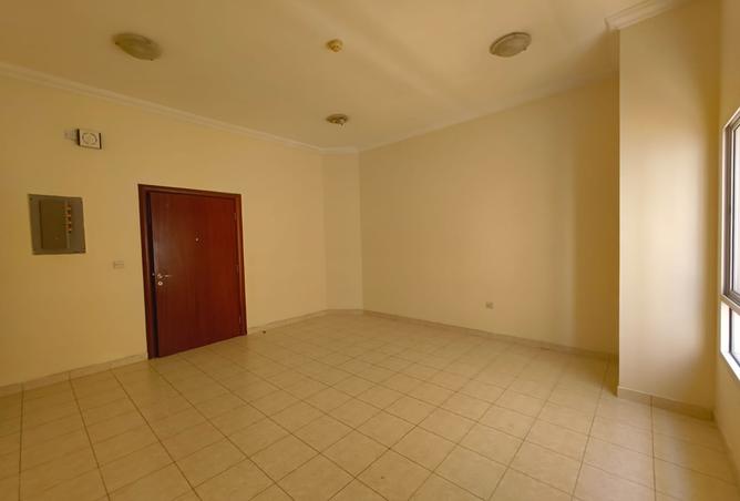 937926 - Property Image 2