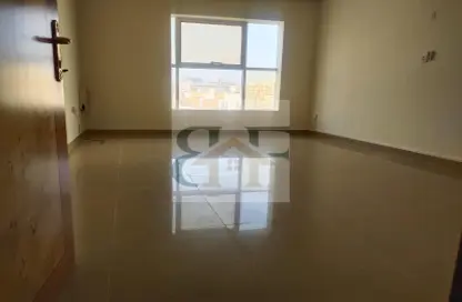 Apartment - 2 Bedrooms - 1 Bathroom for rent in Al Sadd Road - Al Sadd - Doha