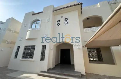 Villa - 5 Bedrooms - 4 Bathrooms for rent in Al Thumama - Al Thumama - Doha