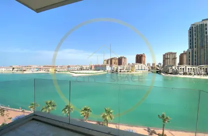 Apartment - 1 Bedroom - 2 Bathrooms for rent in Gewan Island - The Pearl Island - Doha
