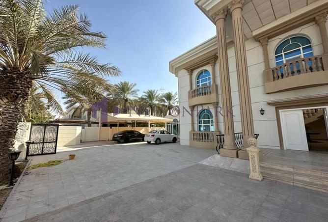 985136 - Property Main Image