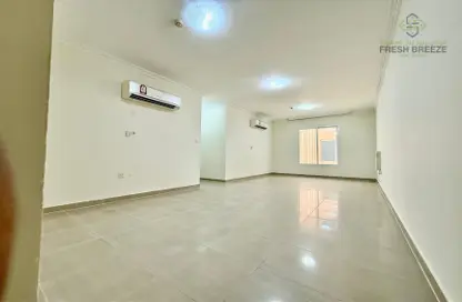 Apartment - 3 Bedrooms - 3 Bathrooms for rent in Al Sadd Road - Al Sadd - Doha