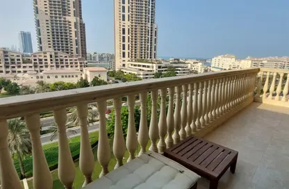 Apartment - 1 Bedroom - 2 Bathrooms for rent in East Porto Drive - Porto Arabia - The Pearl Island - Doha