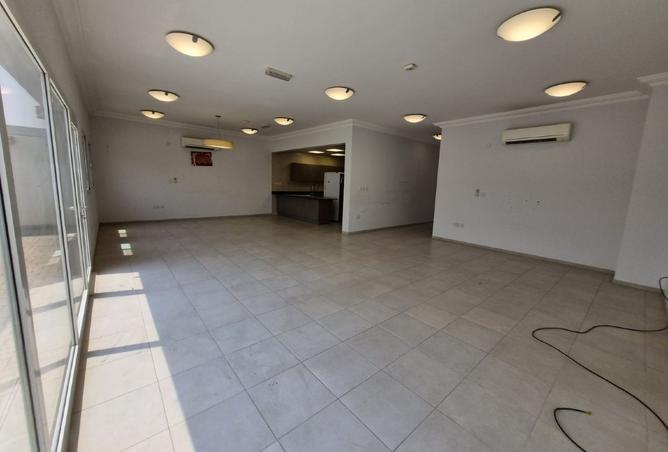 929552 - Property Image 2